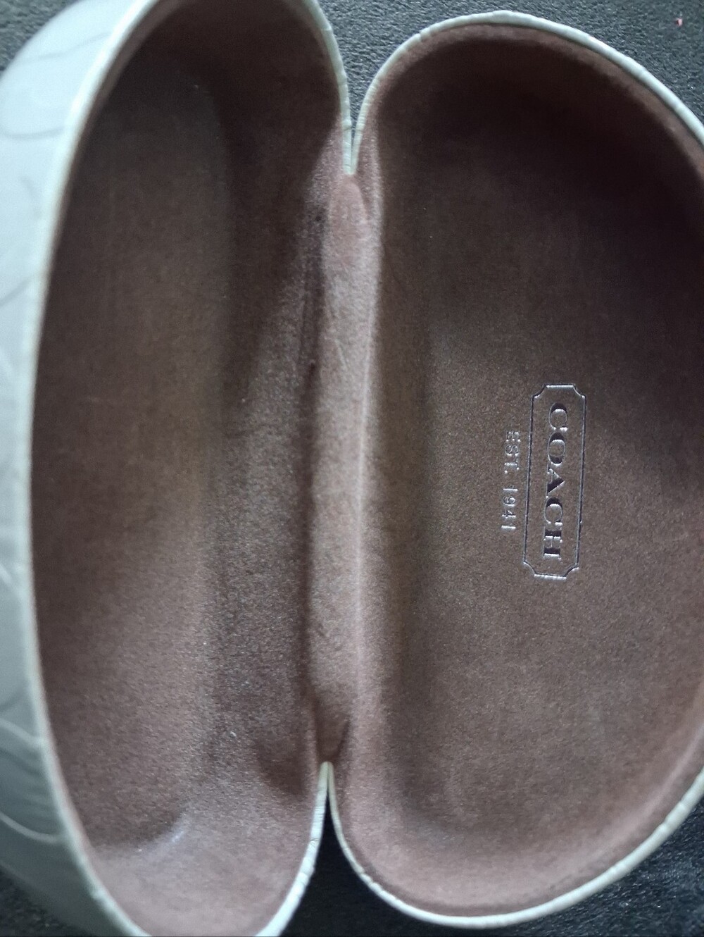 COACH Sunglass Case In Brown Suede, Hard Shell Case. Mint!